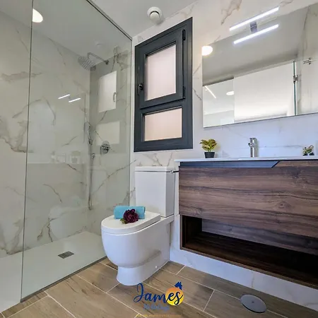 Contemporary Ph With Com Pool Vm78 Villamartin (Valencia)