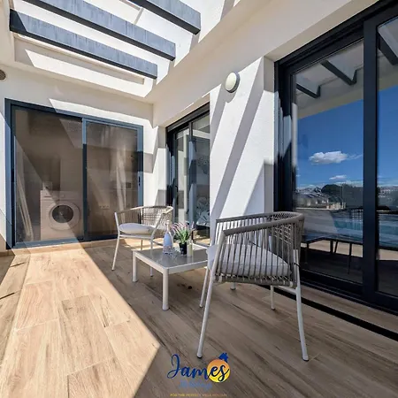 Contemporary Ph With Com Pool Vm78 * Villamartin (Valencia)